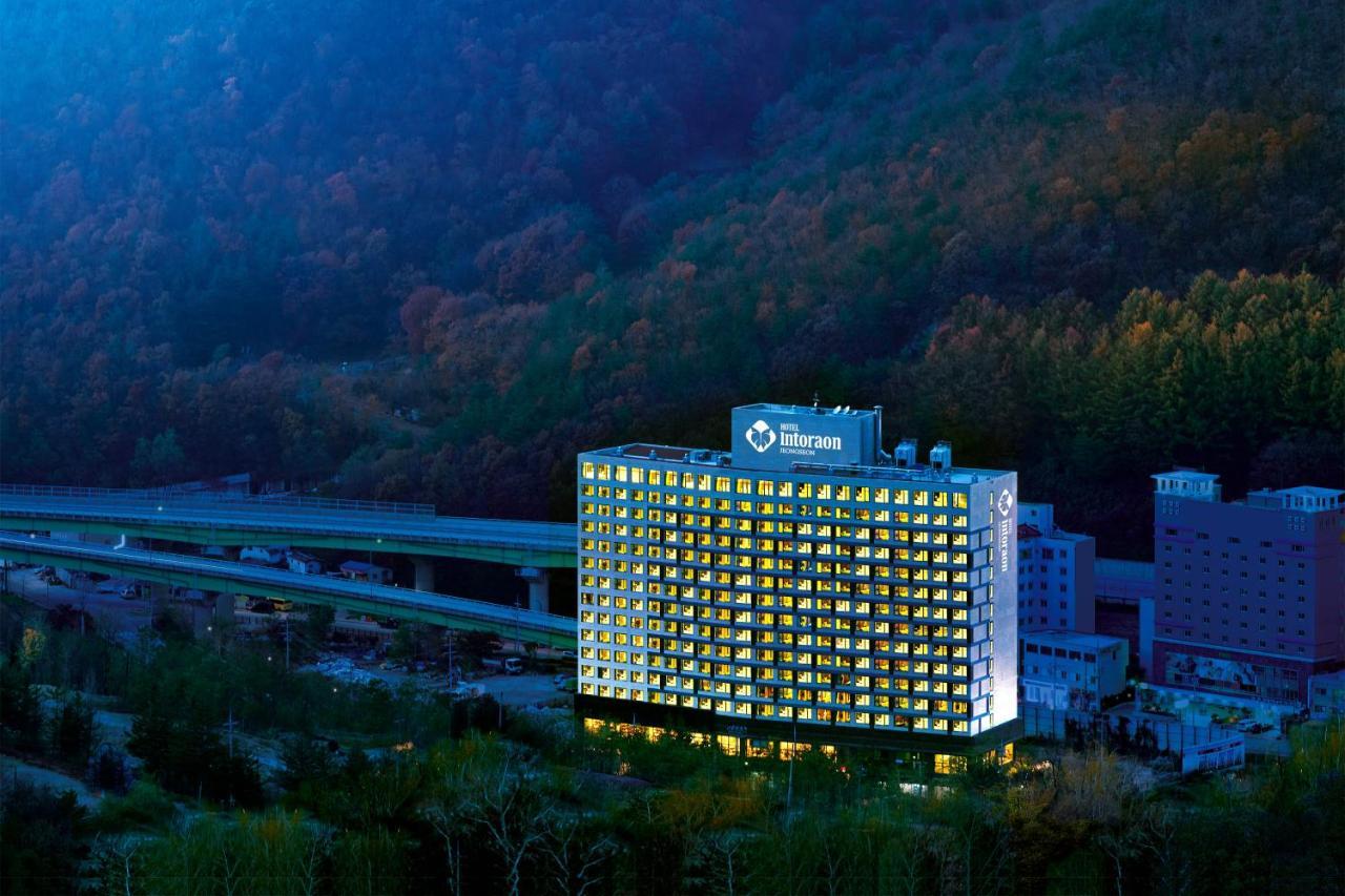Jeongseon Intoraon Hotel Екстериор снимка