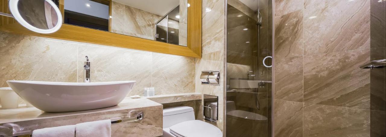 Jeongseon Intoraon Hotel Екстериор снимка