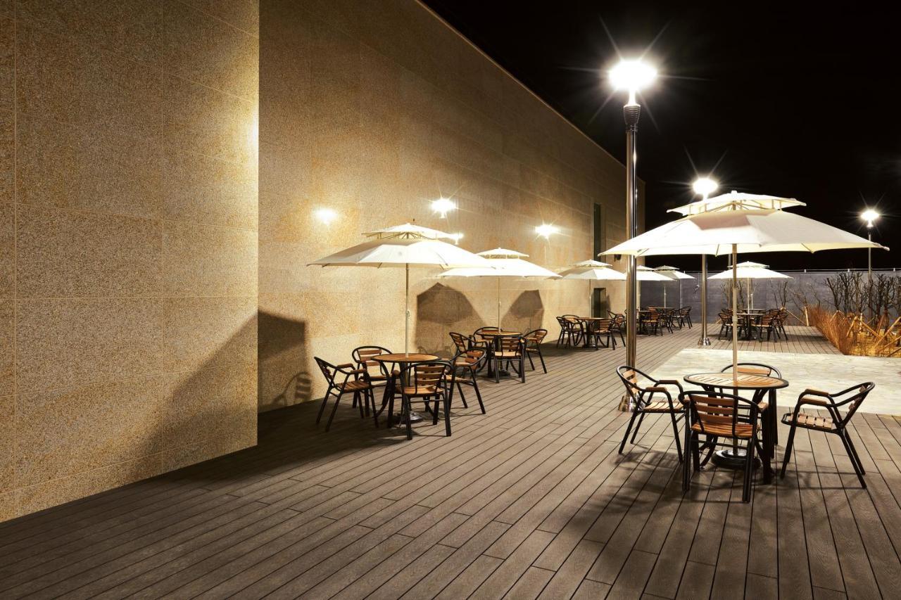 Jeongseon Intoraon Hotel Екстериор снимка