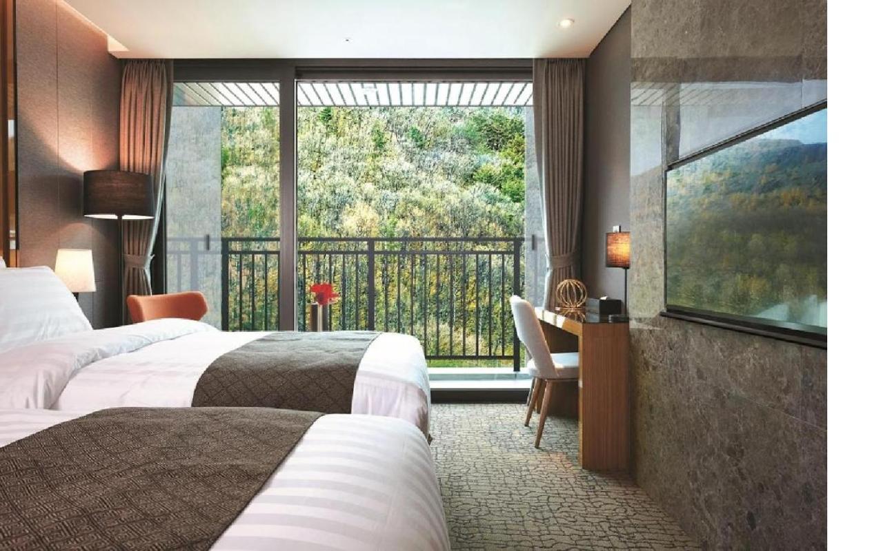 Jeongseon Intoraon Hotel Екстериор снимка