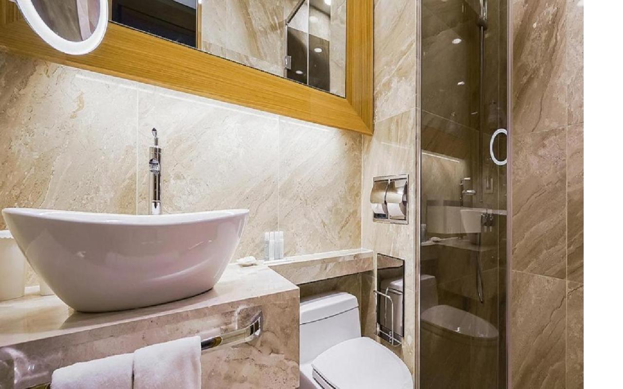 Jeongseon Intoraon Hotel Екстериор снимка