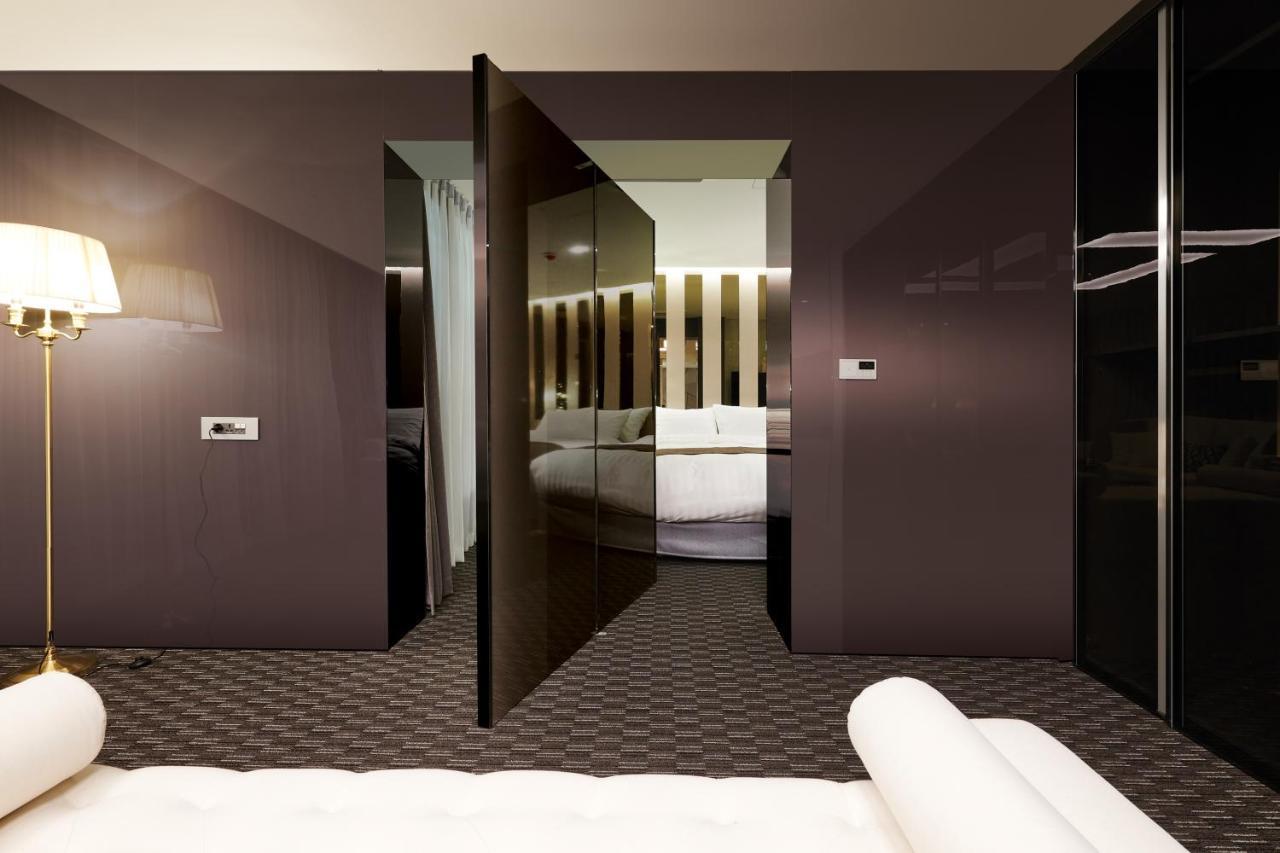 Jeongseon Intoraon Hotel Екстериор снимка