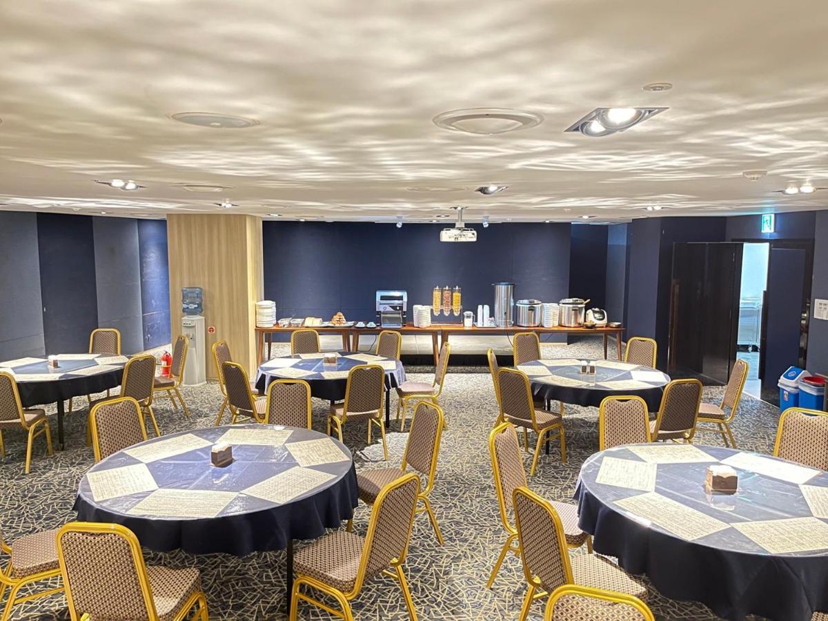 Jeongseon Intoraon Hotel Екстериор снимка